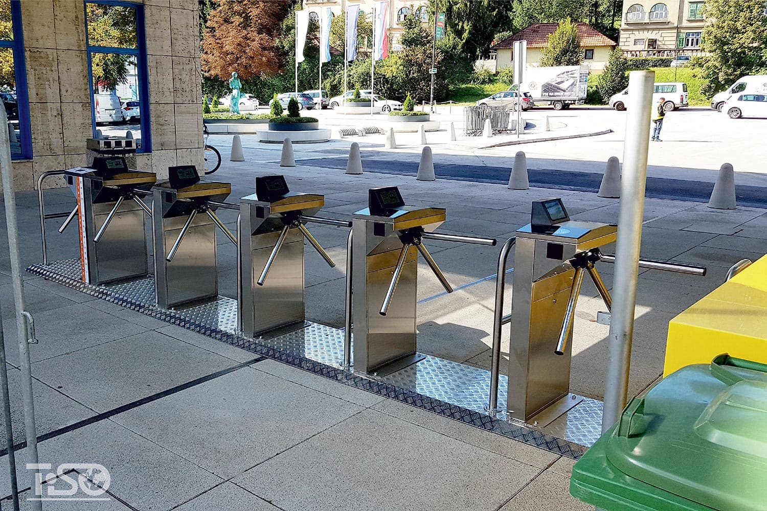 Security turnstile lanes at a facility entrance